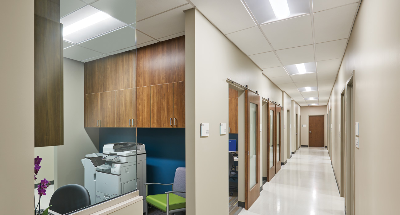 VCU Ambulatory Care Center — Corridor
